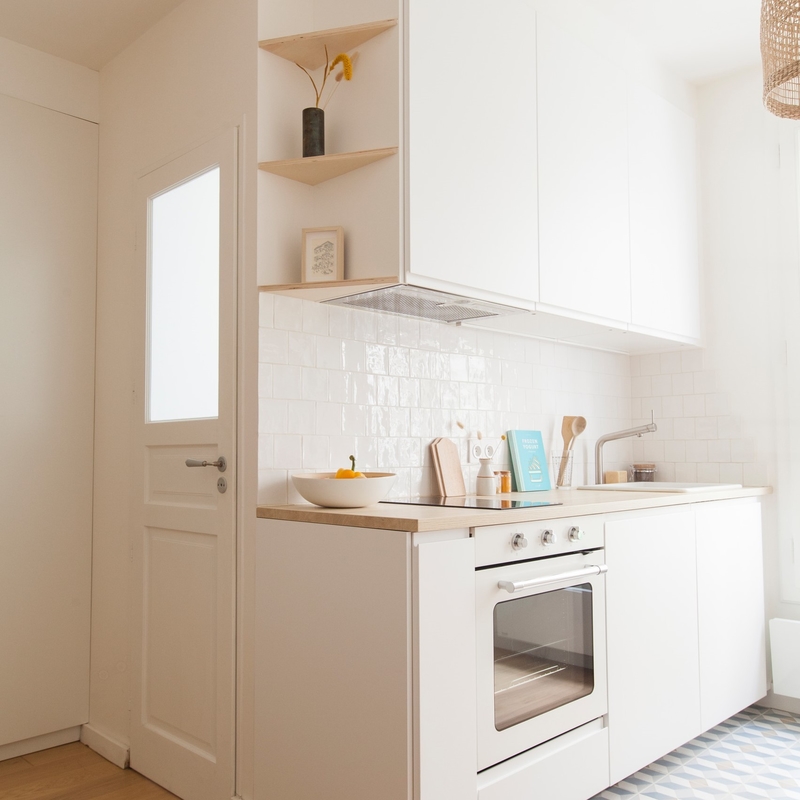 New Professional Designs Custom Made Modern Kitchen Cabinets White Melamine Kitchen Cabinet Doors Manufacturer
