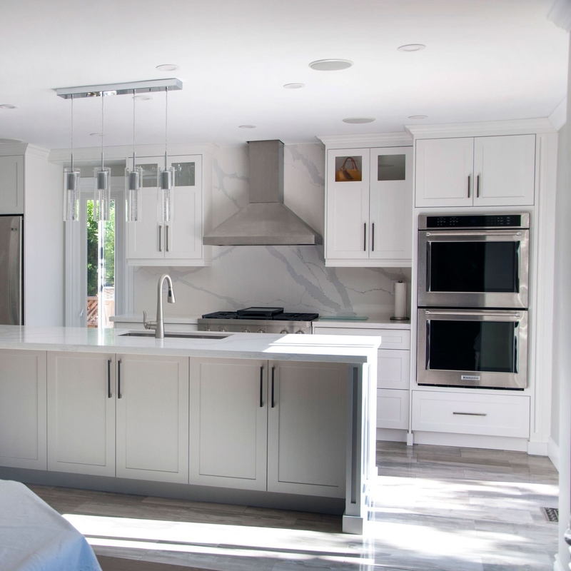 OEM Lacquer Modern White Shaker Kitchen Cabinets Cupboard Wooden Cupboards Furniture For Kitchen