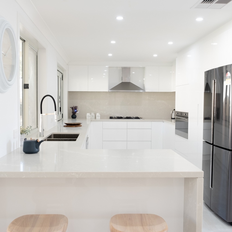 High End Australian Luxury Painting Lacquer White Glossy Full Modern Kitchen Cabinet Flat Pack