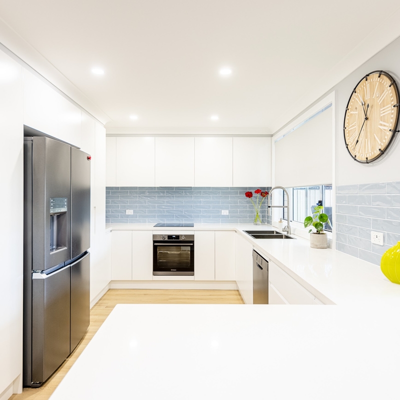 High End Australian Luxury Painting Lacquer White Glossy Full Modern Kitchen Cabinet Flat Pack