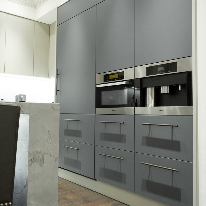 Modern Modular Kitchen Cabinets Ivory White And Light Gray Flat-panel Lacquer Kitchen Designs Made In China