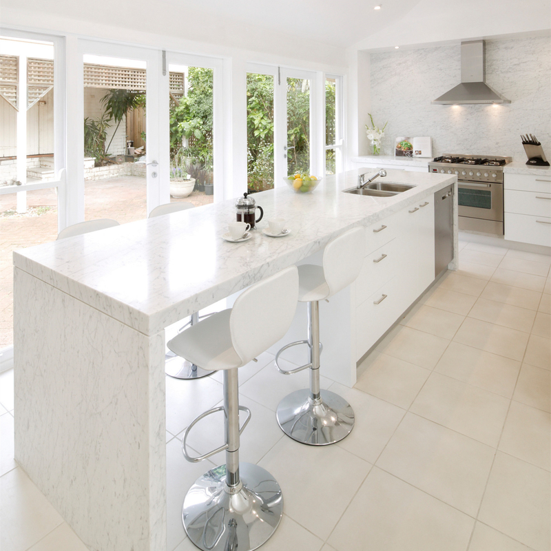 Ready To Assemble Simple Designs Matte White Plain Lacquer Kitchen Cabinet Cheap Modern Kitchen Cabinets
