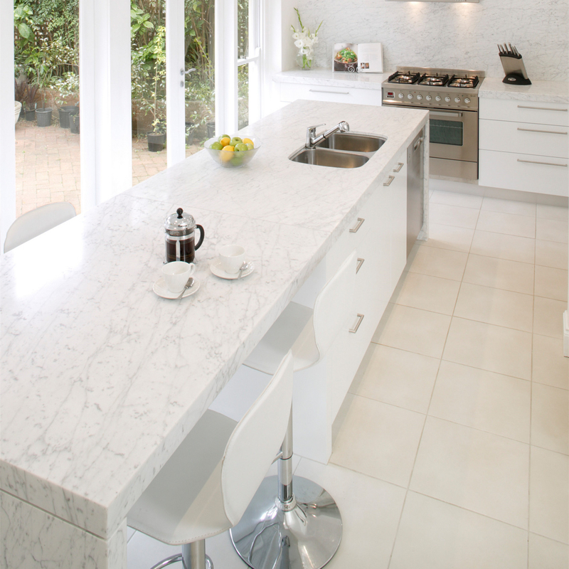 Ready To Assemble Simple Designs Matte White Plain Lacquer Kitchen Cabinet Cheap Modern Kitchen Cabinets