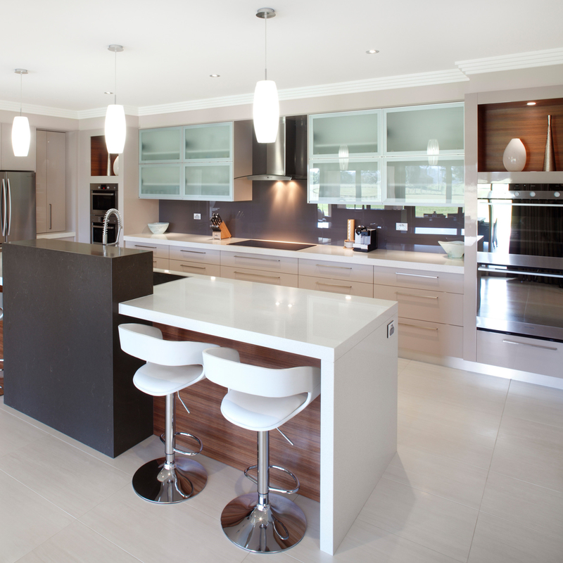 Direct Manufacturer Glossy Beige Plain And Wood Grain Lacquer Modern Designs Kitchen Cabinets Sets Made In China