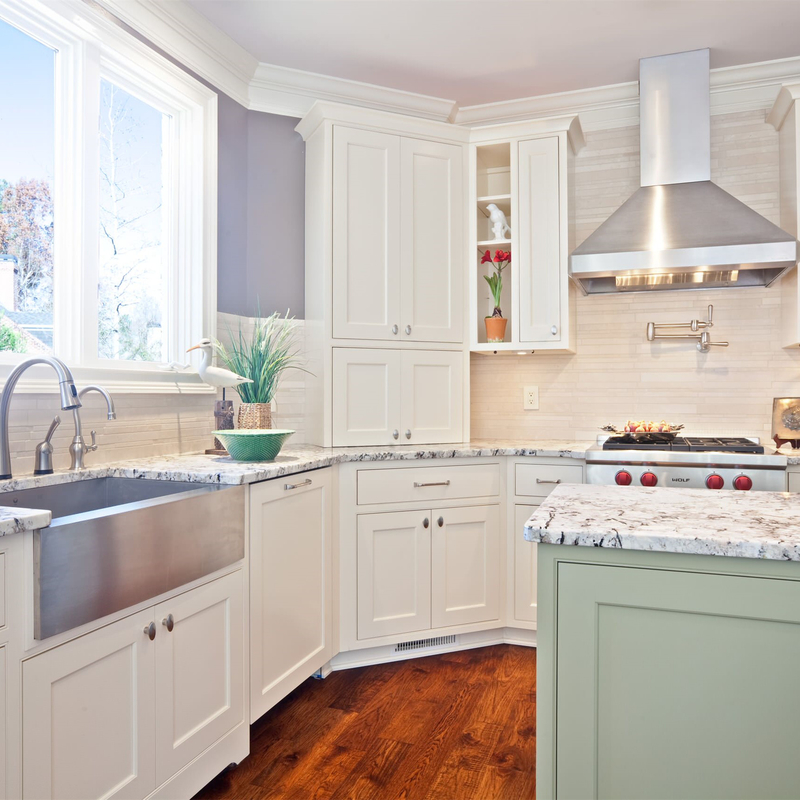 RTA Solid Wood Villa House Furniture White And Green Shaker Style Kitchen Cabinet With Counter Top