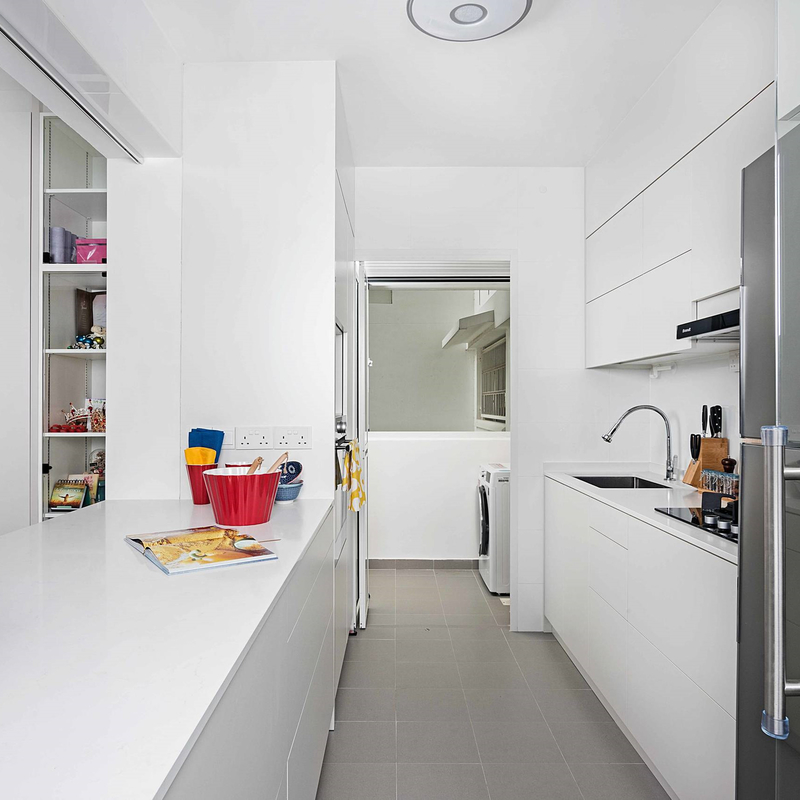 Small Size Cheap Price Kitchen Cabinet Sets White Melamine Project Kitchen Cabinet