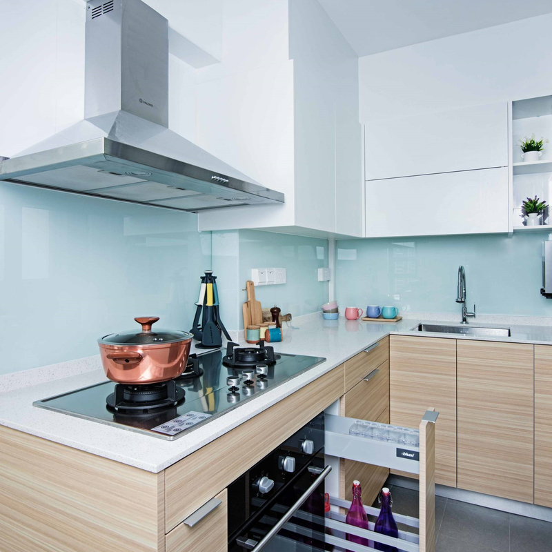 Chinese Modern Style High Quality Small Melamine Kitchen Cabinet White And Wood Grain Kitchen Cabinets Sets