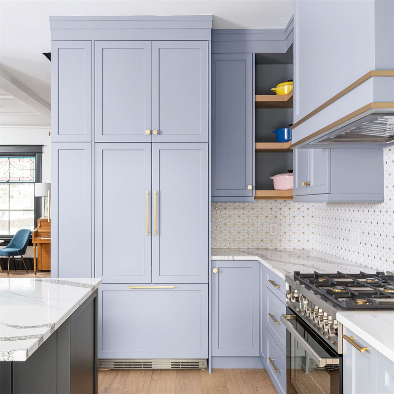 Customized Complete Shaker Villa Design Grayish Blue Solid Wood Standard Kitchen Cabinet Timber Cupboard Made in China